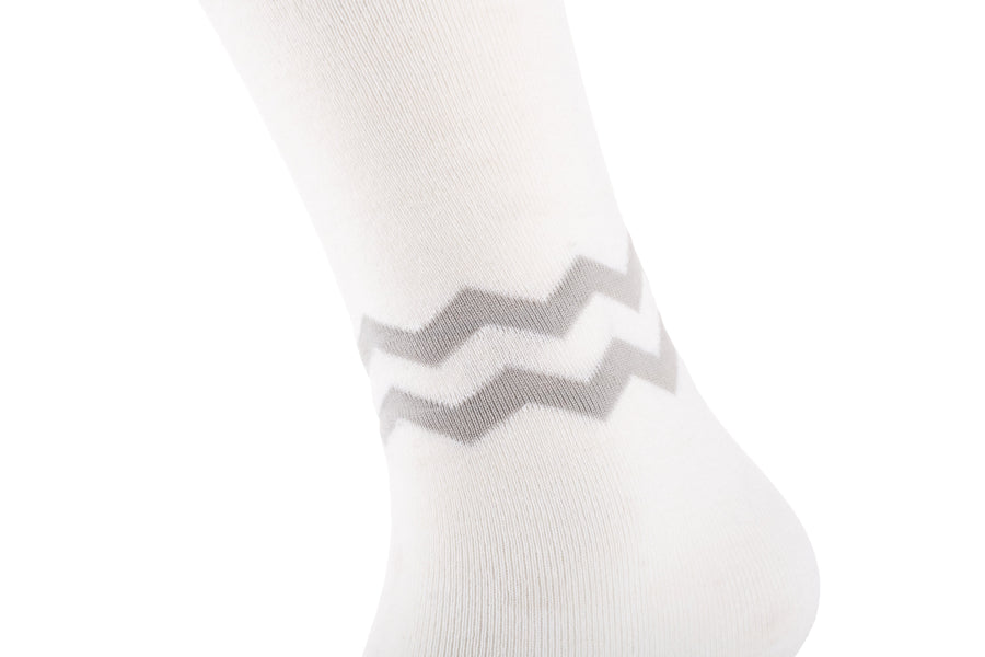 Beheizte Socken – Aerowhite | USB-C – Sport-Edition | Dünn & Strapazierfähig